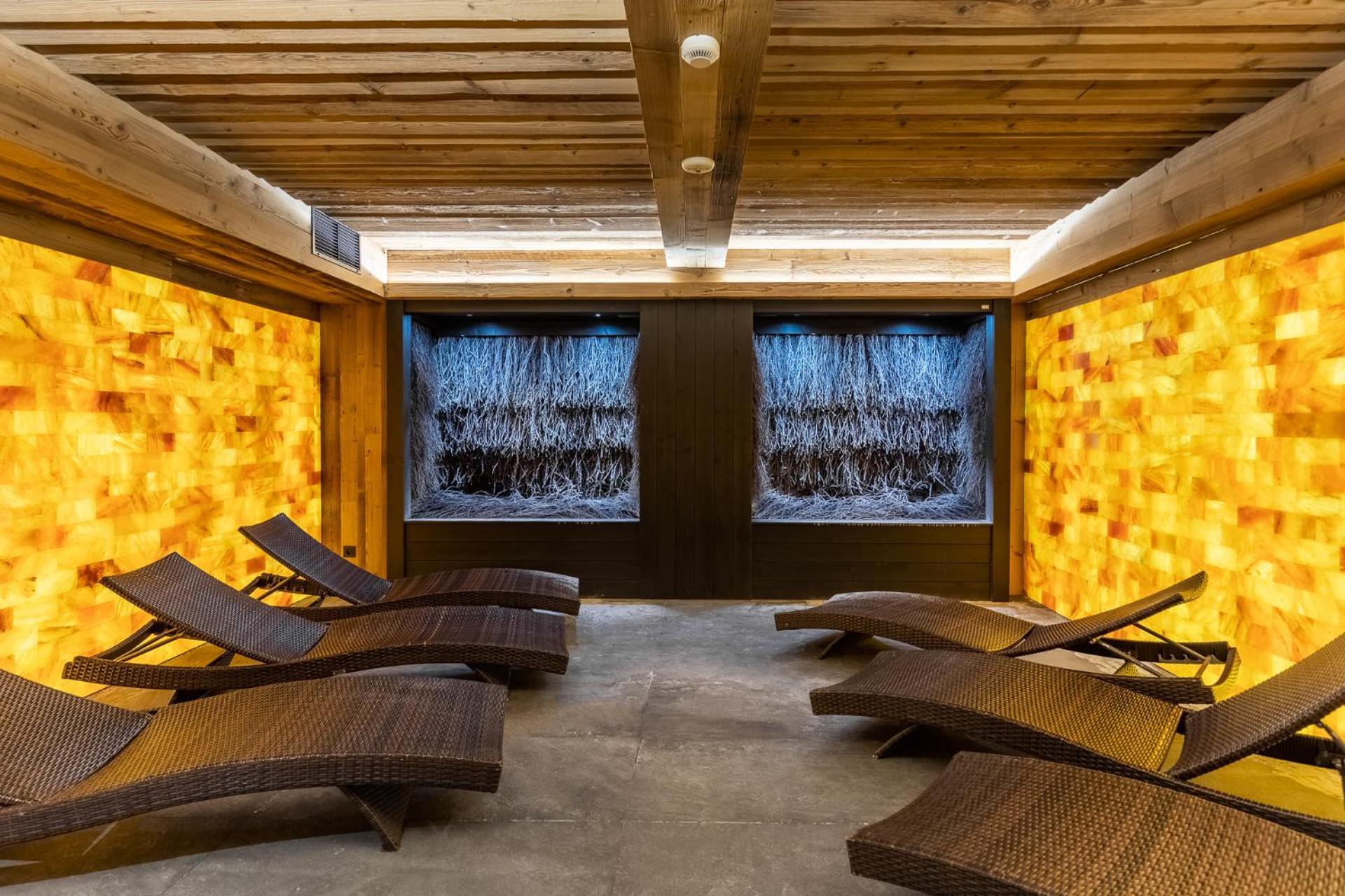 שצ'צ'ירק Hotel Meta Resort & Vine Spa מראה חיצוני תמונה